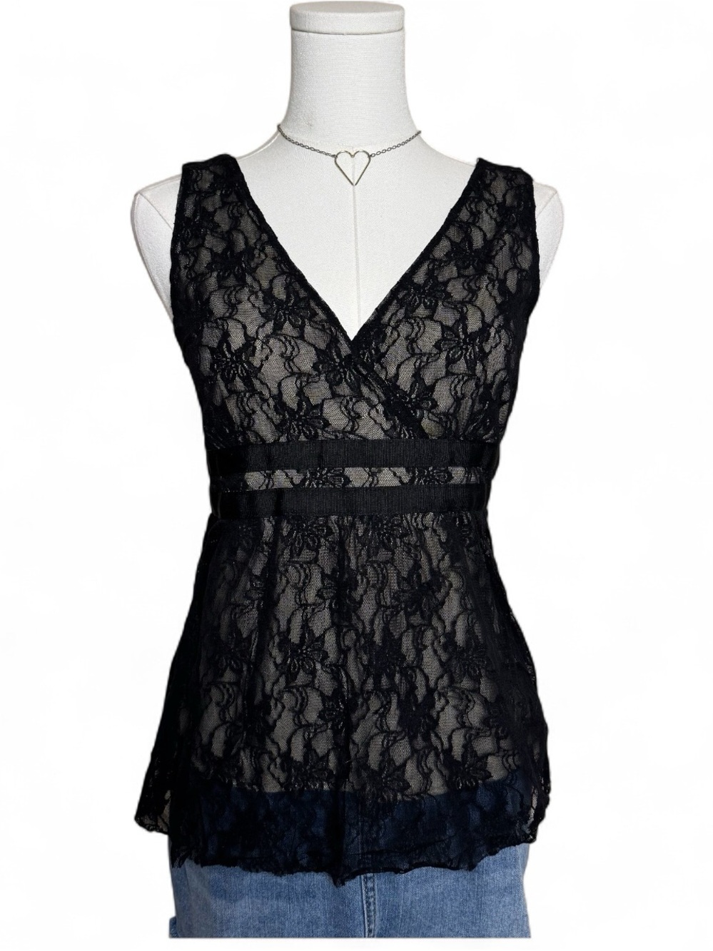 Black Lace V-Neck Sleeveless Chemise - Brand